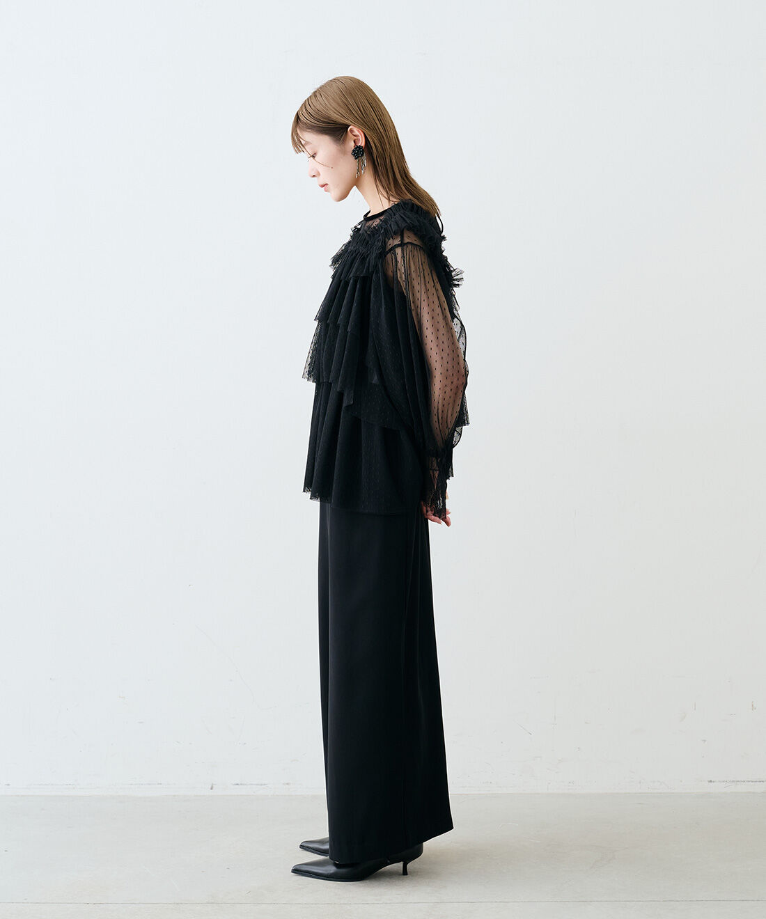 MEDE19F|MEDE19F　贅沢にチュールを重ねたビスチェトップスセット〈ブラック&times;ドット〉【まとめ買いキャンペーン】|モデル身長：163cm　着用サイズ：M