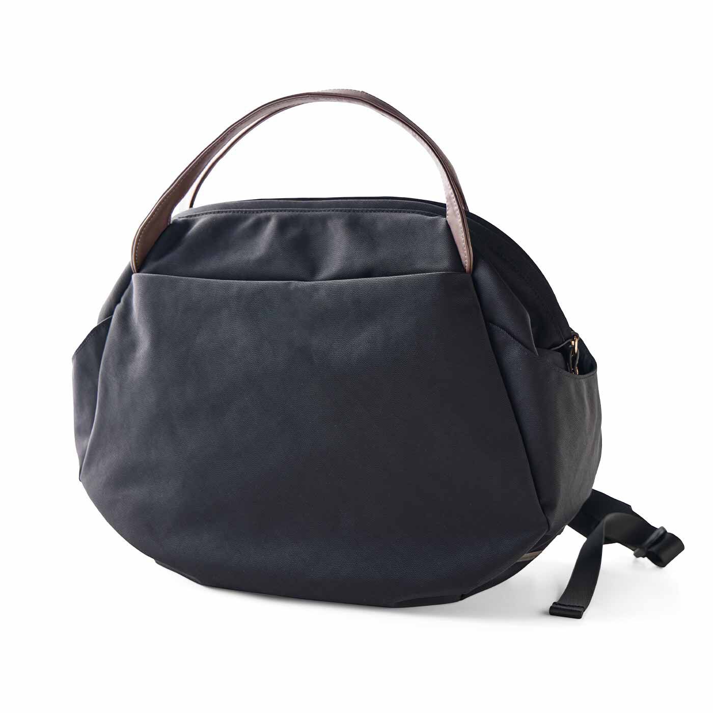 L'AMIPLUS | シルエットチェンジ大人上品ボストンリュック〈ブラック〉