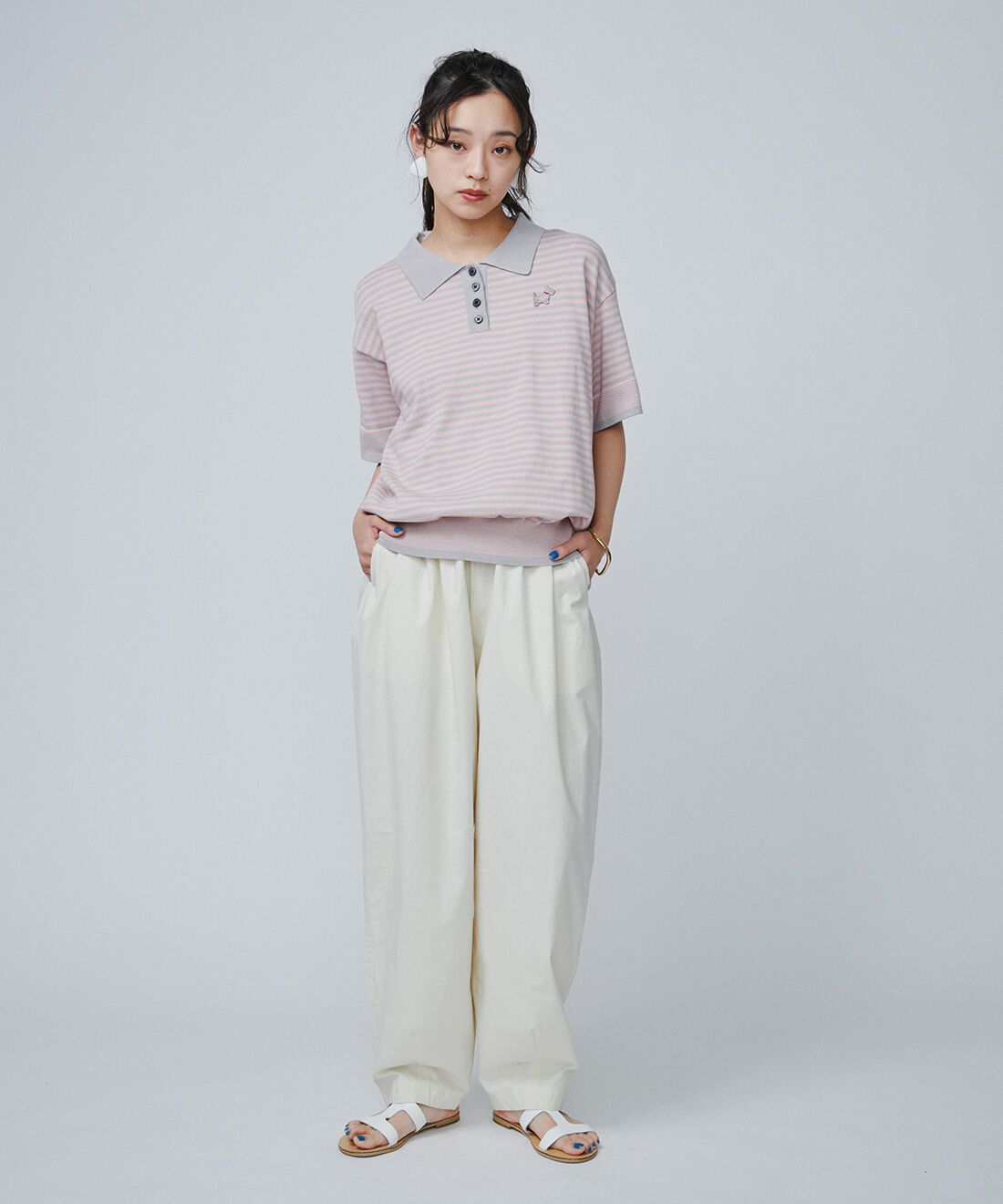 Live in  comfort|バルモラルと作ったニットポロ〈グレー&times;ピンク〉のコーディネート