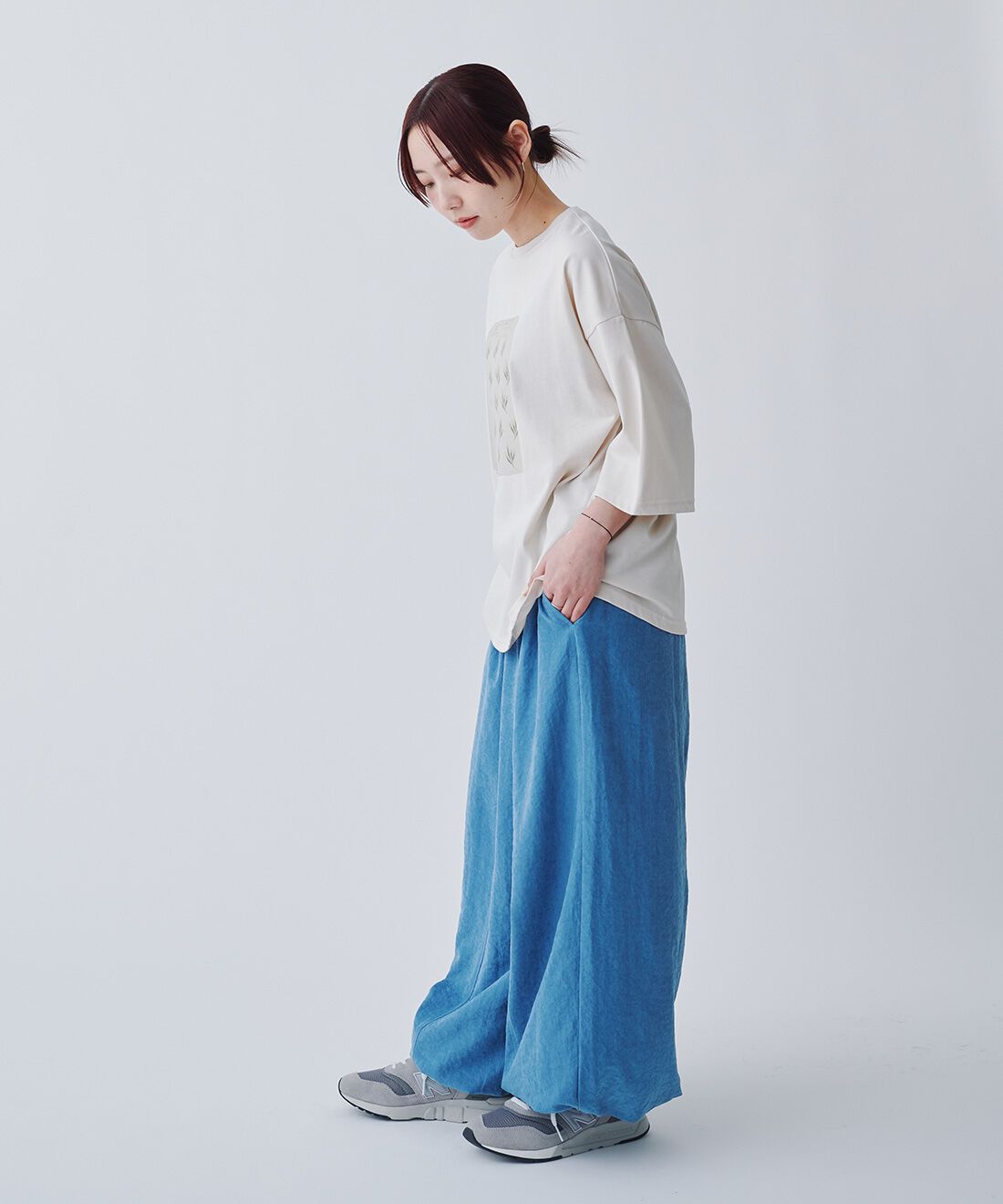 MEDE19F|ミュルーズモダン汗染み軽減加工のプリントTシャツのコーディネート|【着用サイズ】トップス：M　パンツ：MP