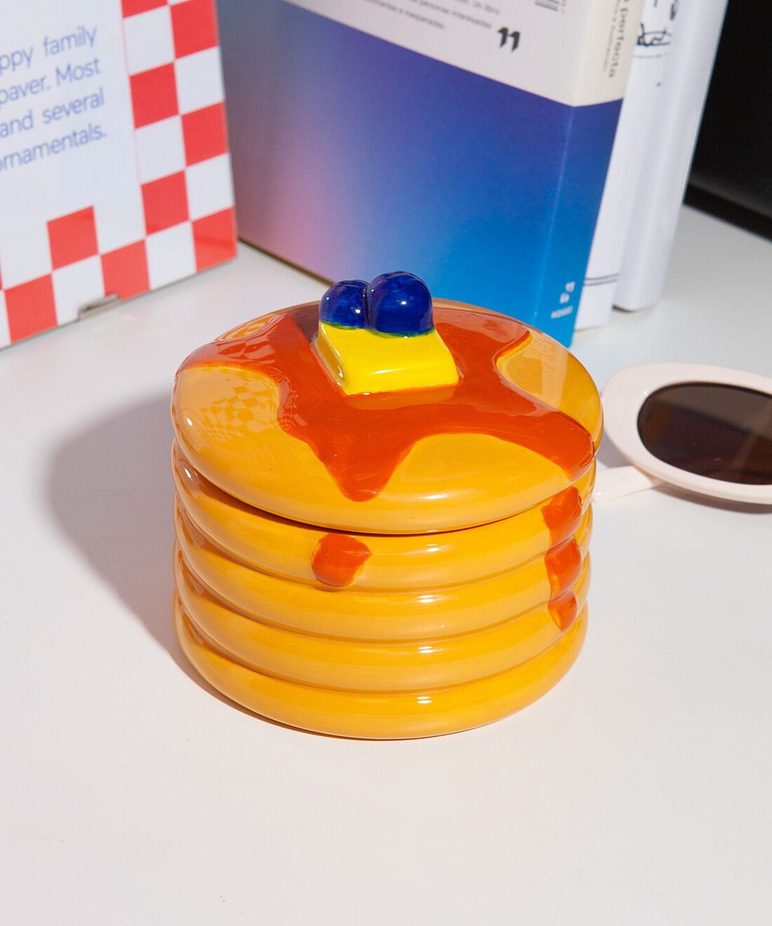 フェリシモの雑貨 Kraso|DOIY Good Morning Storage Box &ldquo;Pancakes&rdquo; グッドモーニング ストレージボックス&ldquo;パンケーキ&rdquo;