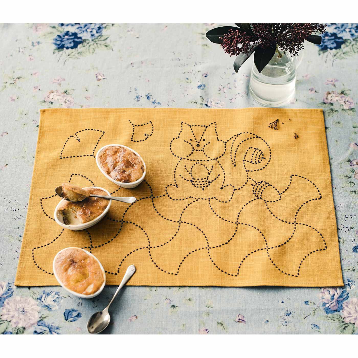 クチュリエ|【タイプが選べる】使ってほっこり眺めてにんまり 季節をめぐる刺し子のフリークロス